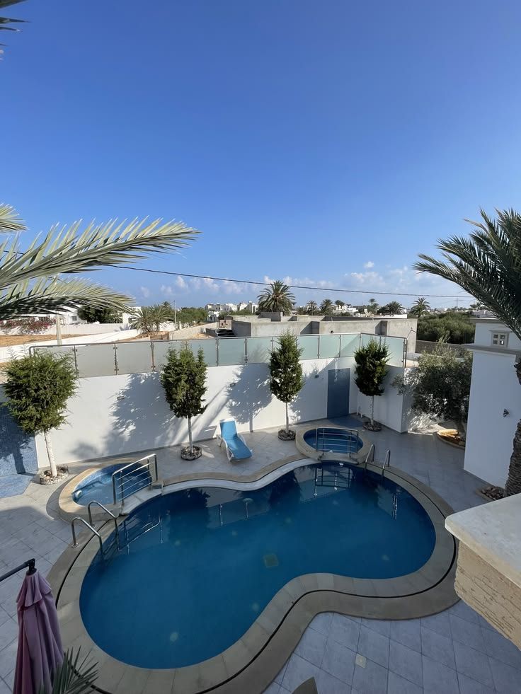 Piscine familiale